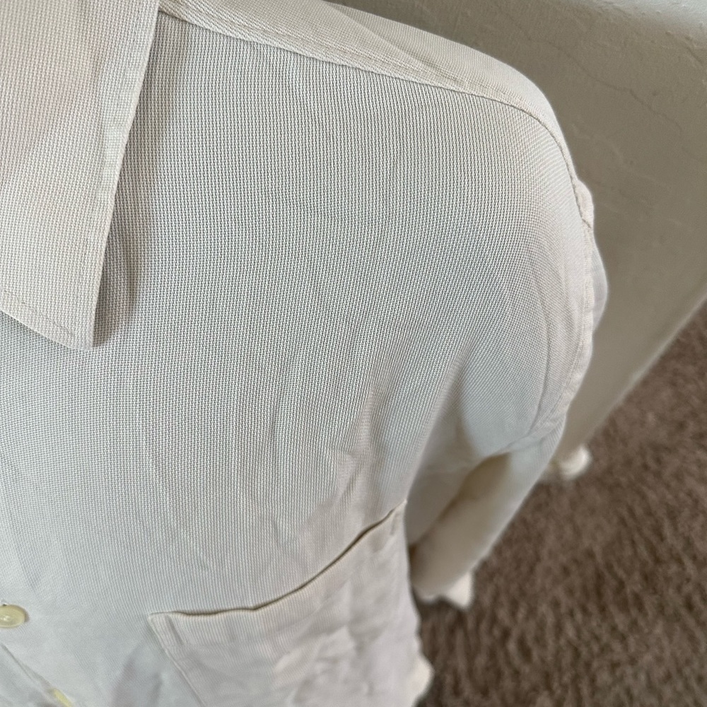 Men’s pre own as is white Hugo Boss long sleeve white dress shirt size L large - Picture 5 of 9